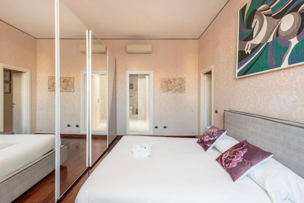 Stunning Center Rome Apartment Luaran gambar