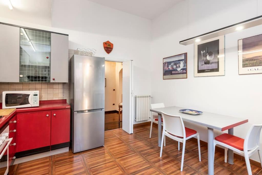 Stunning Center Rome Apartment Luaran gambar