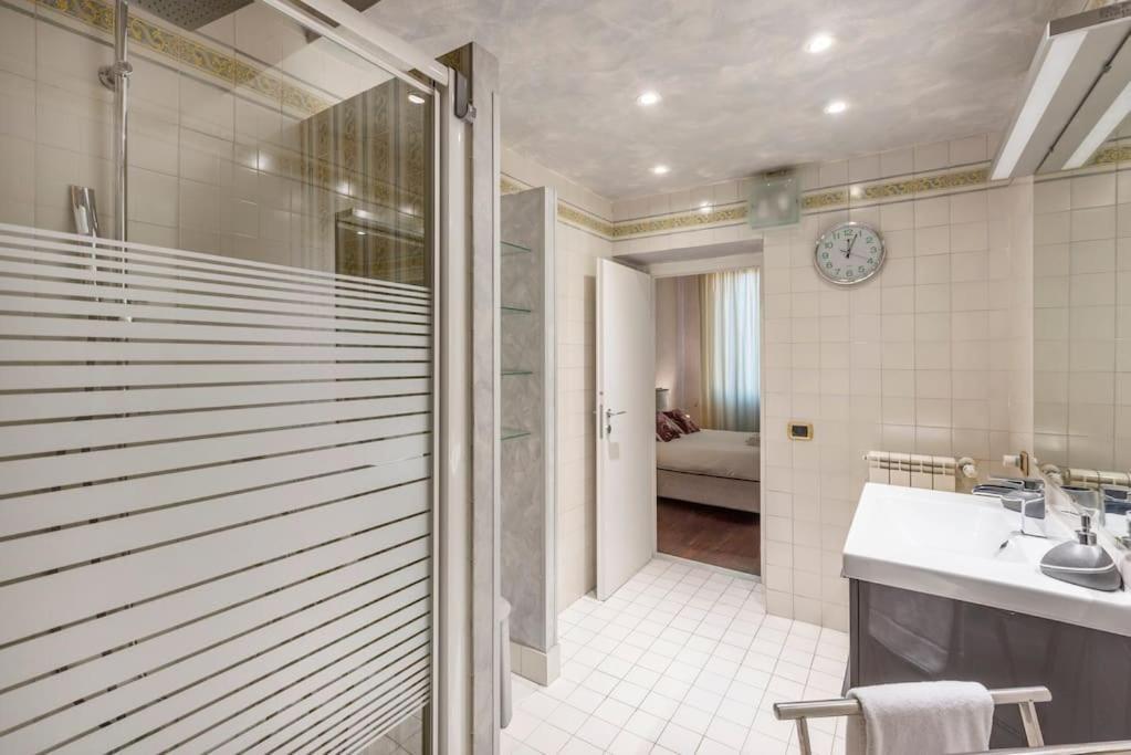 Stunning Center Rome Apartment Luaran gambar