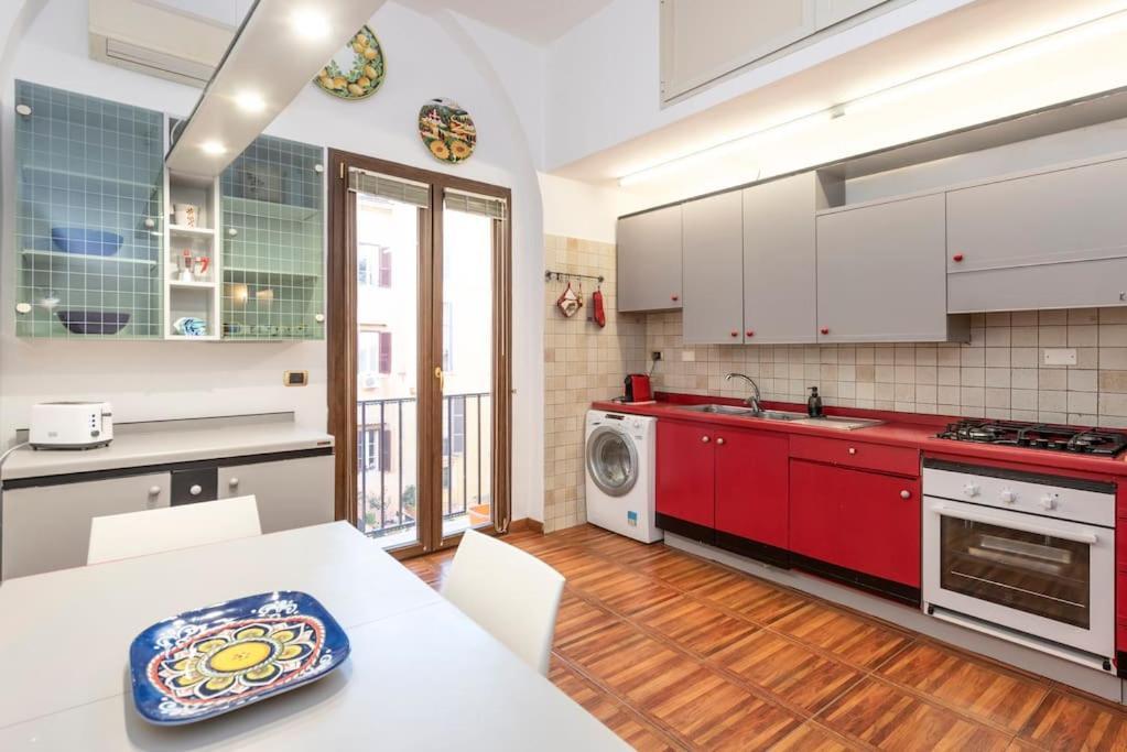 Stunning Center Rome Apartment Luaran gambar